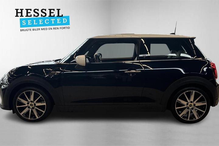 Sort Mini Cooper SE fra 2023