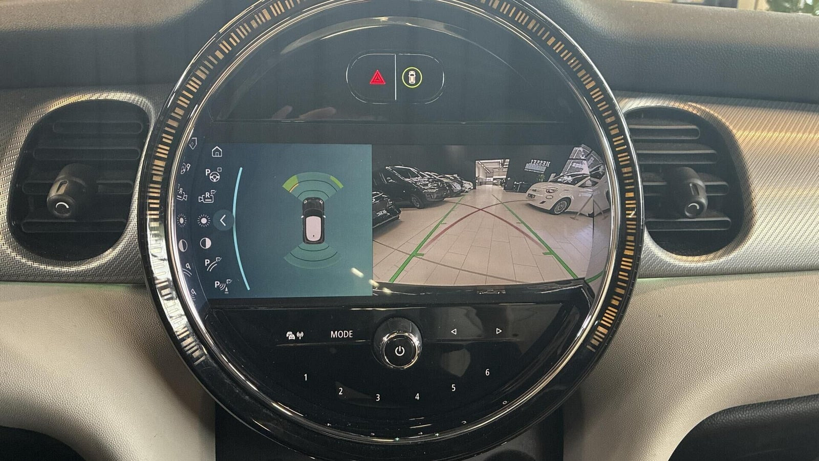 Sort Mini Cooper SE fra 2023