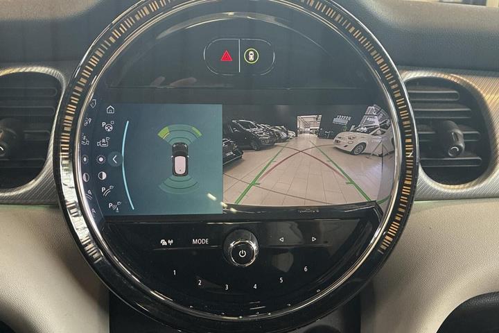Sort Mini Cooper SE fra 2023