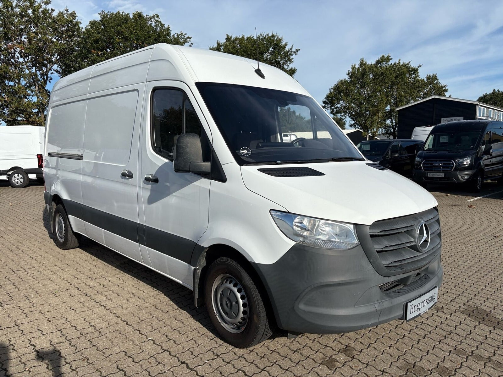 Hvid Mercedes Sprinter 314 fra 2020