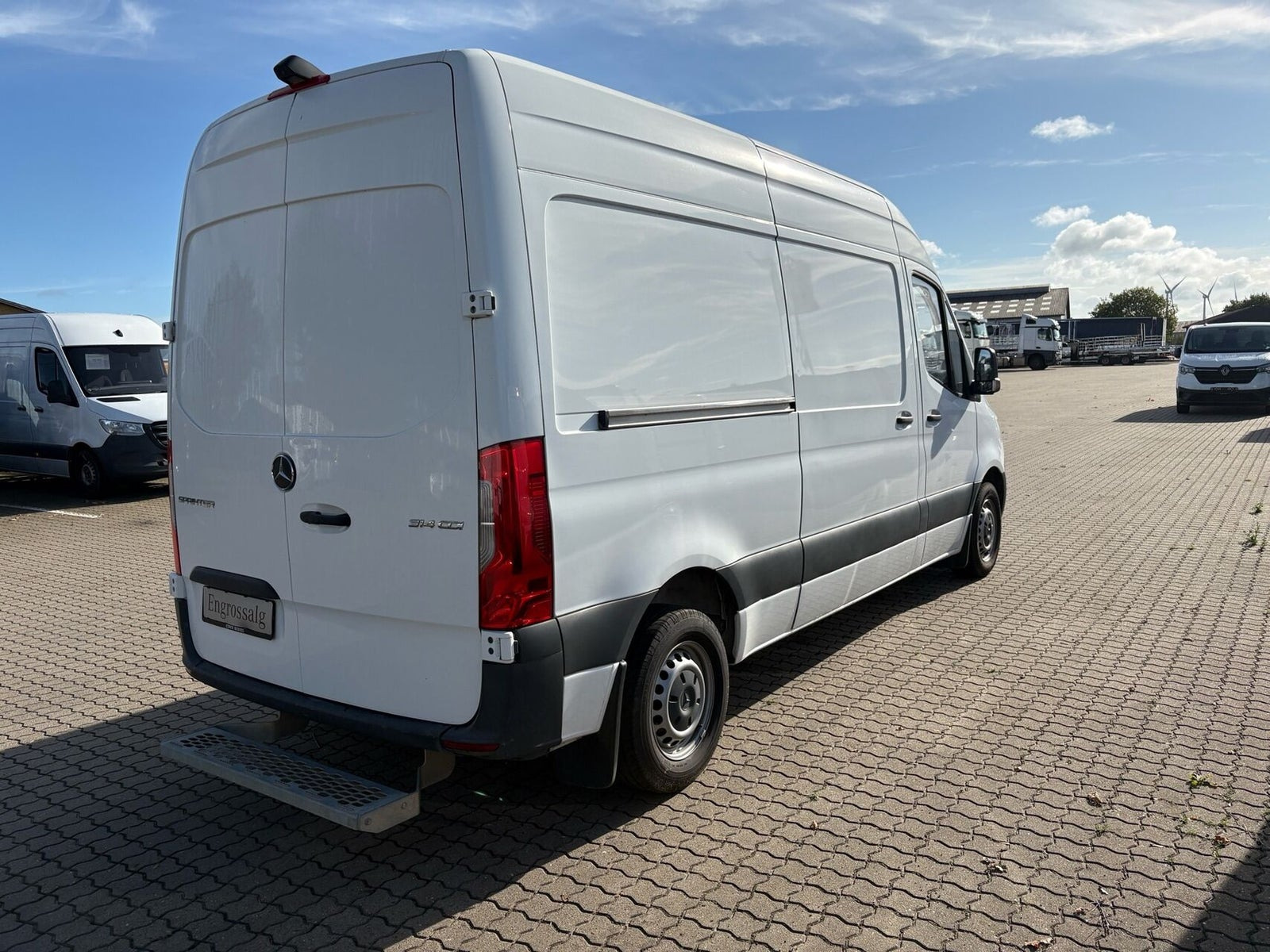 Hvid Mercedes Sprinter 314 fra 2020