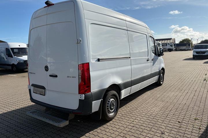 Hvid Mercedes Sprinter 314 fra 2020