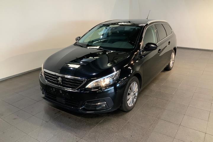 Sort Peugeot 308 fra 2021 set udefra