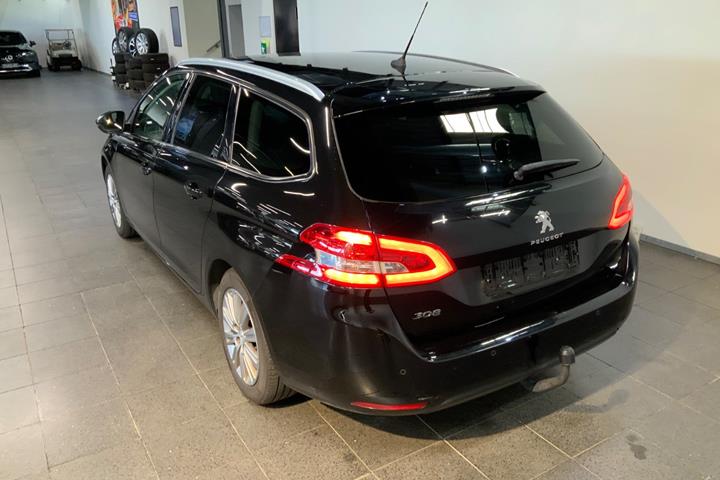 Sort Peugeot 308 fra 2021