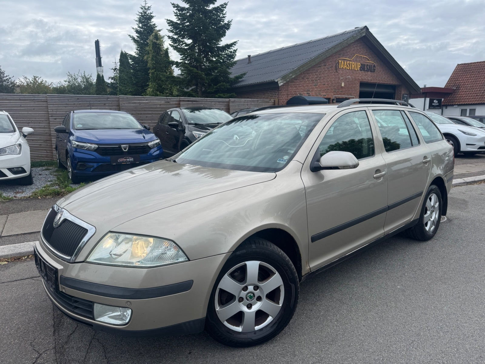 Skoda Octavia 1,6 Ambiente Combi