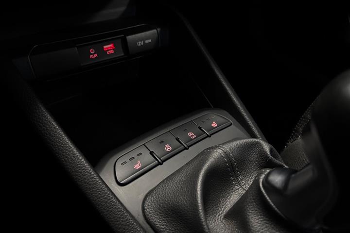 Sort Kia Rio fra 2018