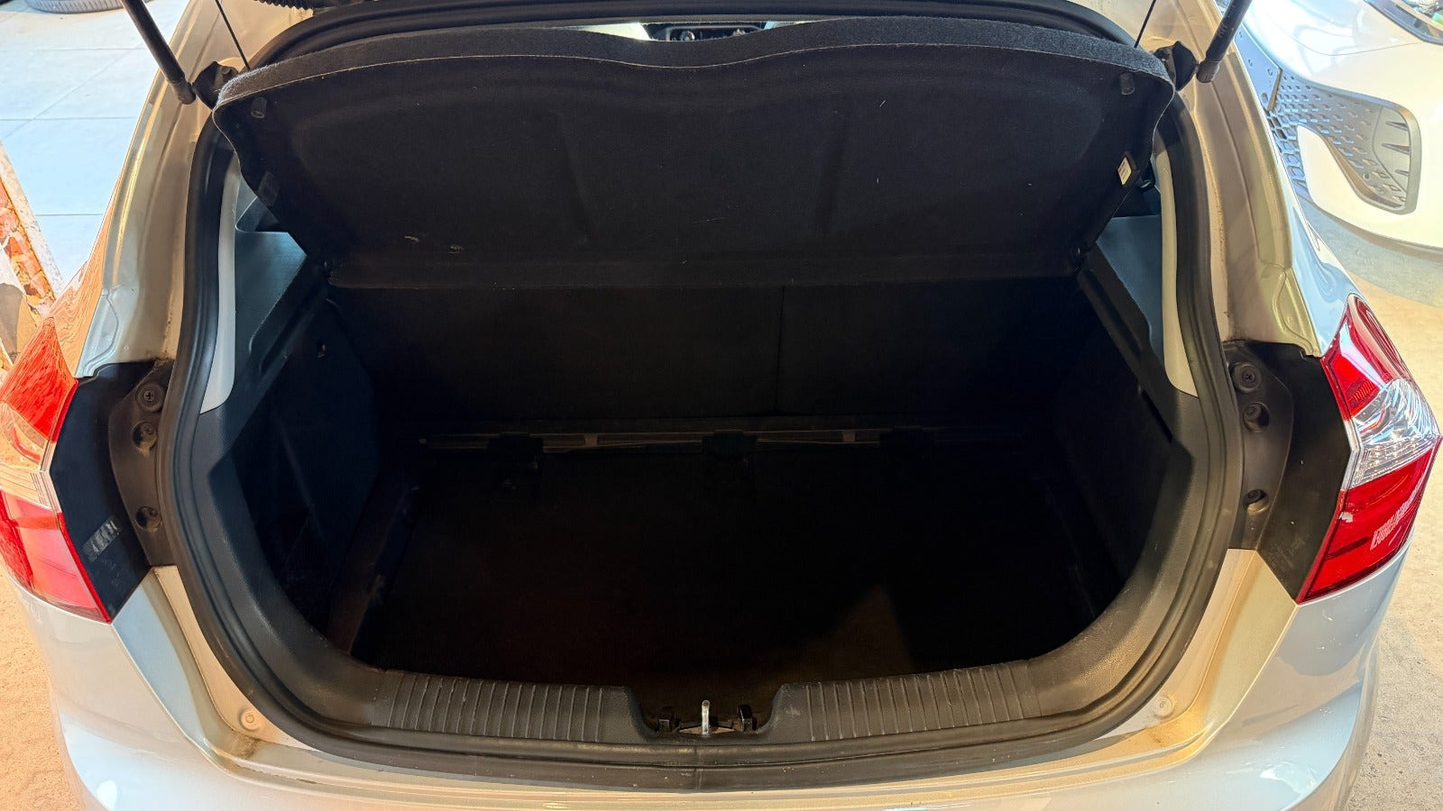 undefined Kia Rio fra 2012