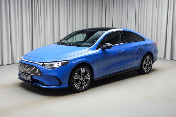 Blå Mercedes CLA250+ fra 2026