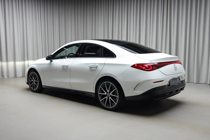 Hvid Mercedes CLA250+ fra 2026