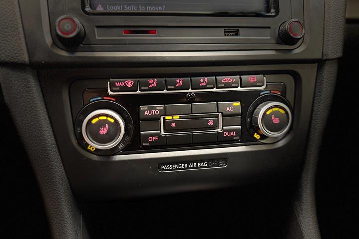 Sølv VW Golf VI fra 2012