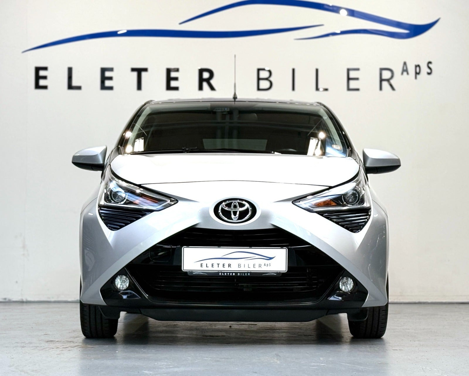Sølv Toyota Aygo fra 2019