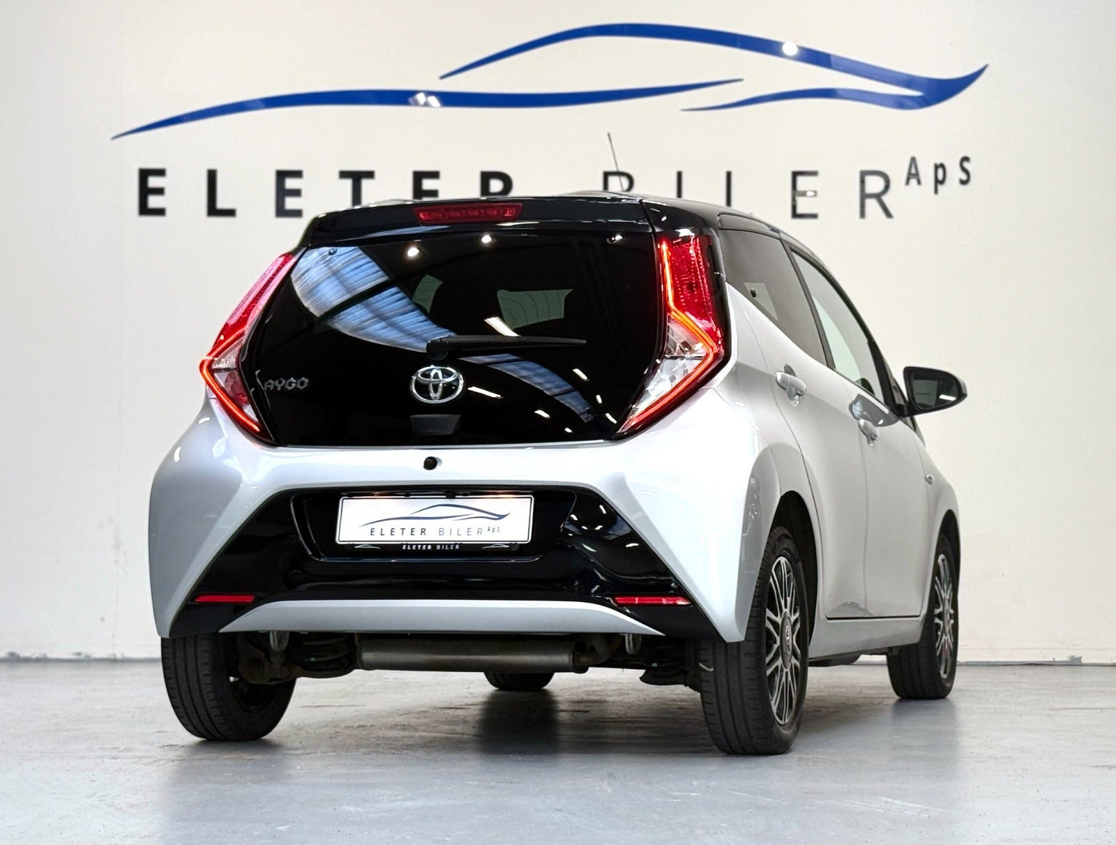 Sølv Toyota Aygo fra 2019