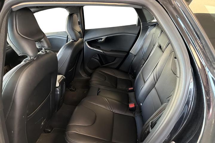 Sort Volvo V40 CC fra 2014