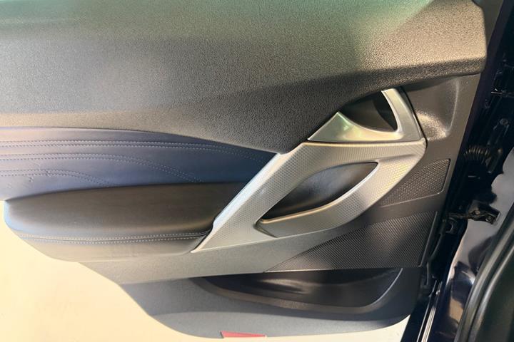 Lilla Citroën DS5 fra 2015