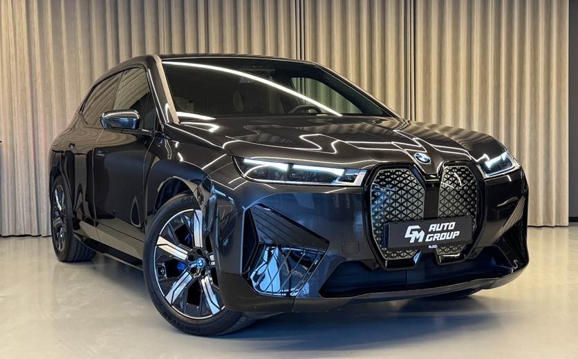 BMW iX xDrive40 Sport