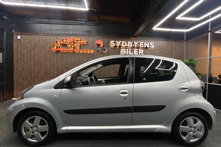 undefined Toyota Aygo fra 2010