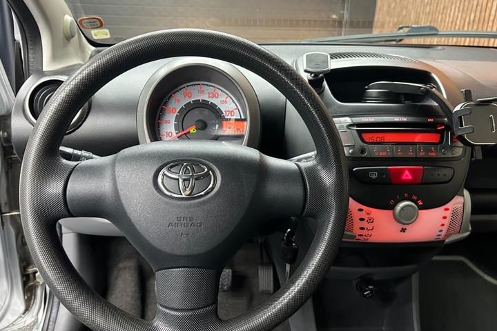 undefined Toyota Aygo fra 2010