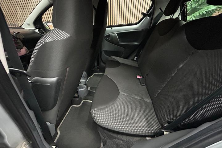 undefined Toyota Aygo fra 2010