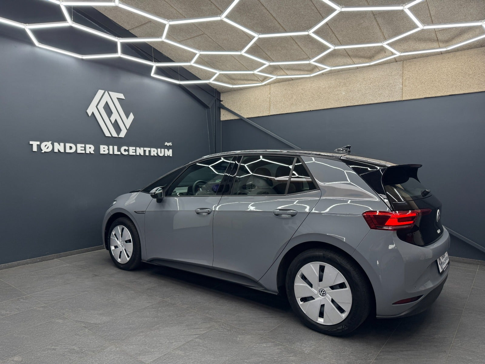 Grå VW ID.3 fra 2023