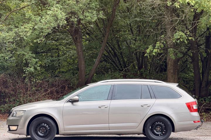 undefined Skoda Octavia fra 2014