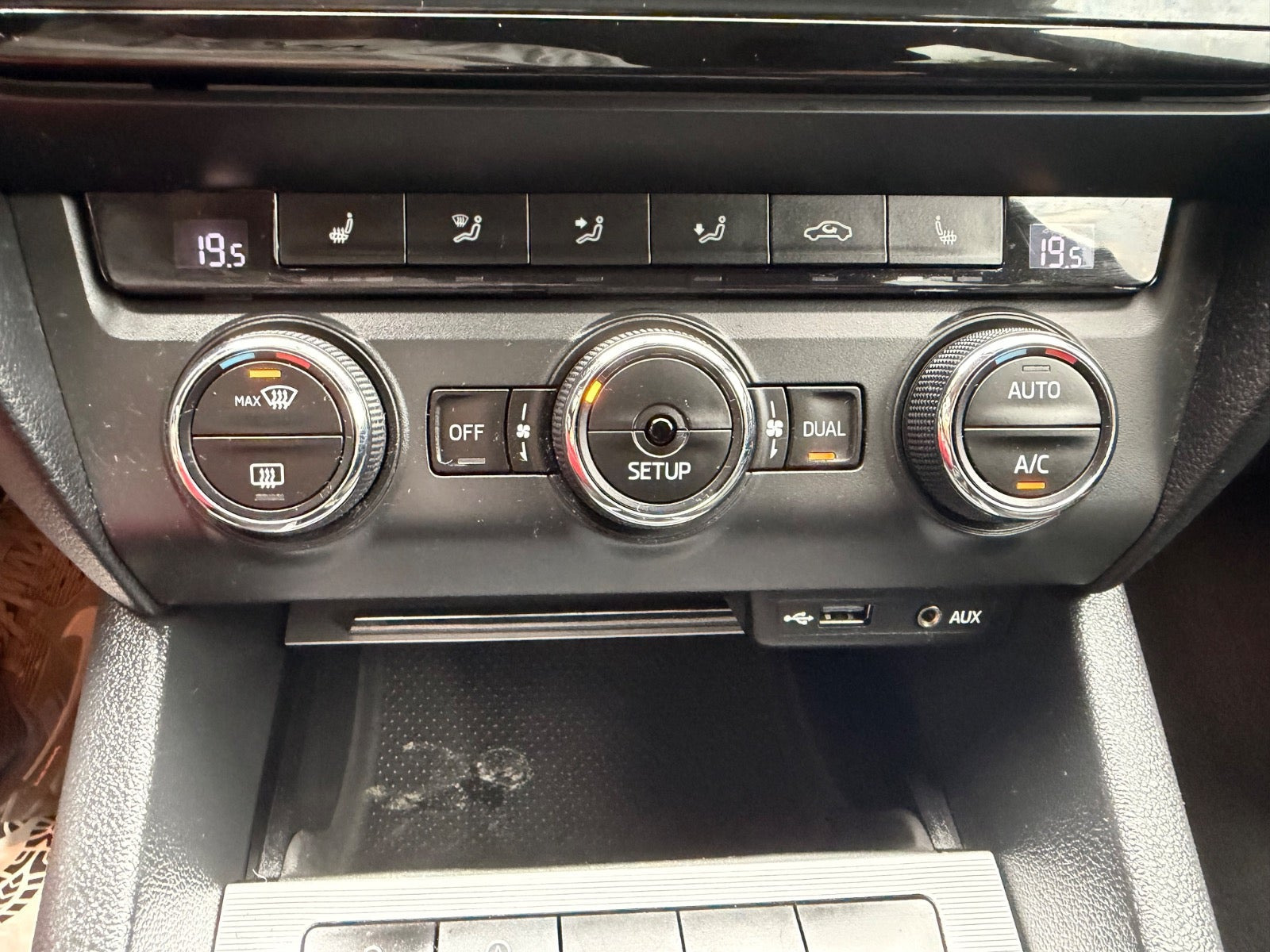 undefined Skoda Octavia fra 2014