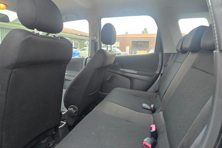 Sort Suzuki Ignis fra 2008
