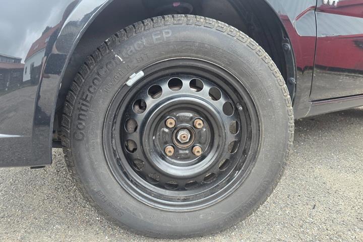 Sort Suzuki Ignis fra 2008