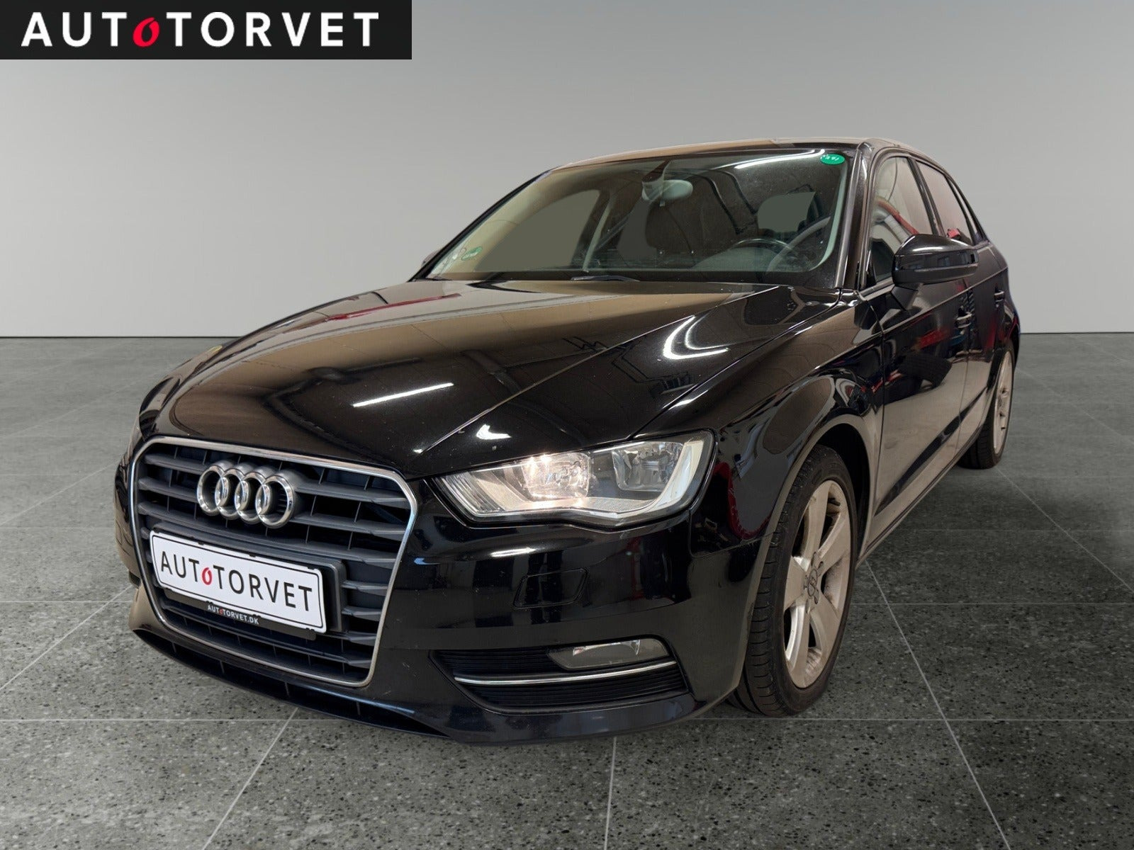 Audi A3 1,6 TDi Ambiente Sportback