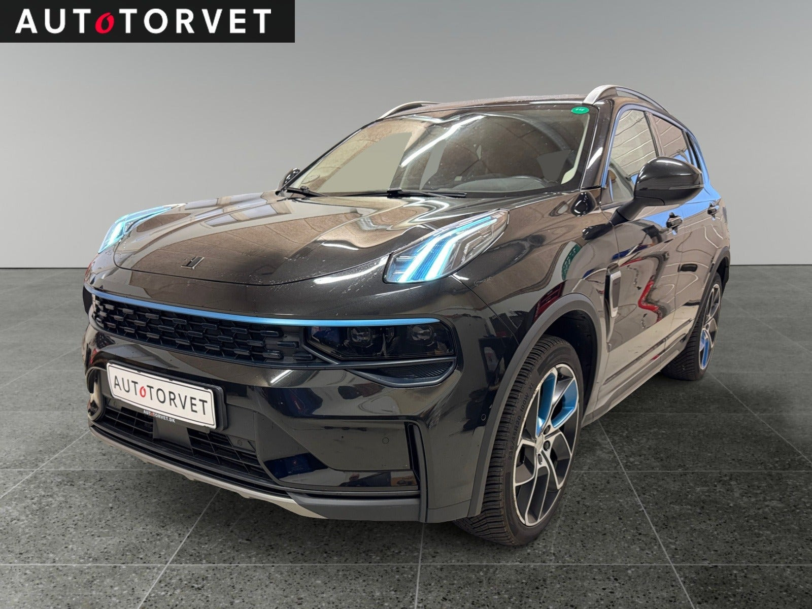 Lynk & Co 01 1,5 PHEV