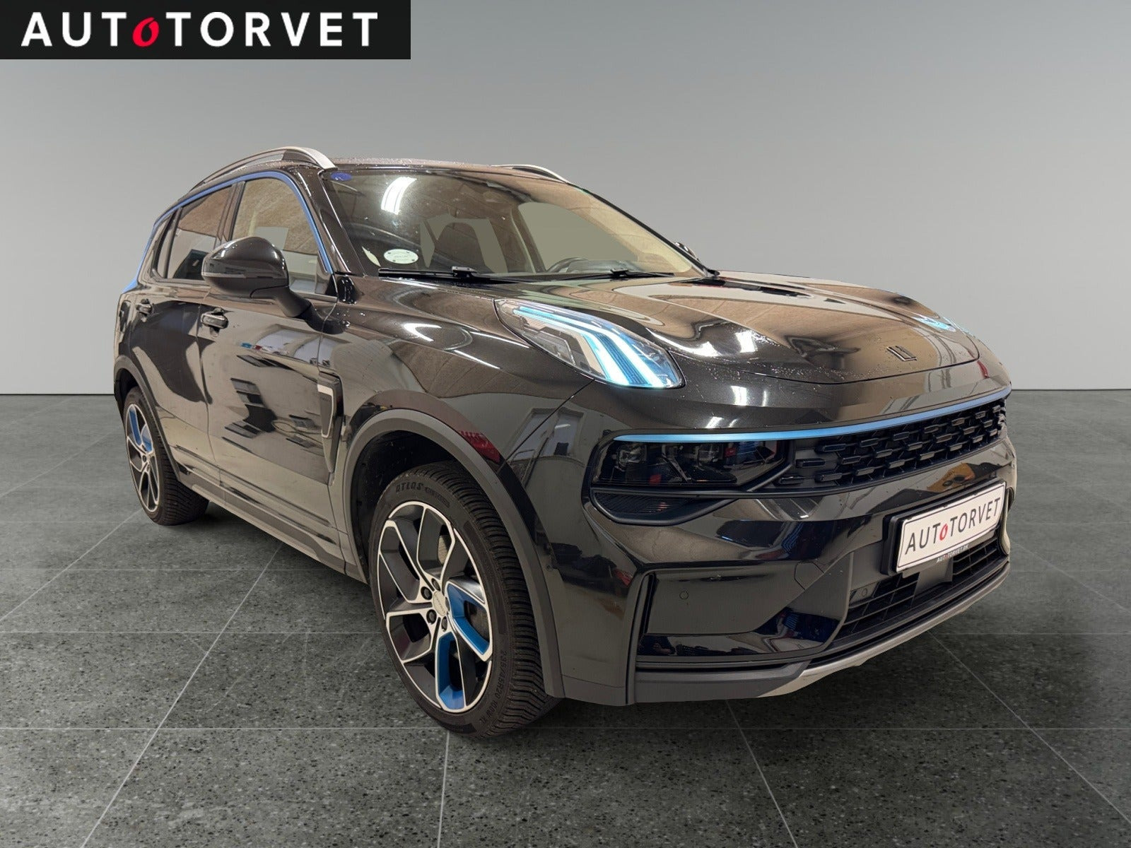 Blå Lynk & Co 01 fra 2021