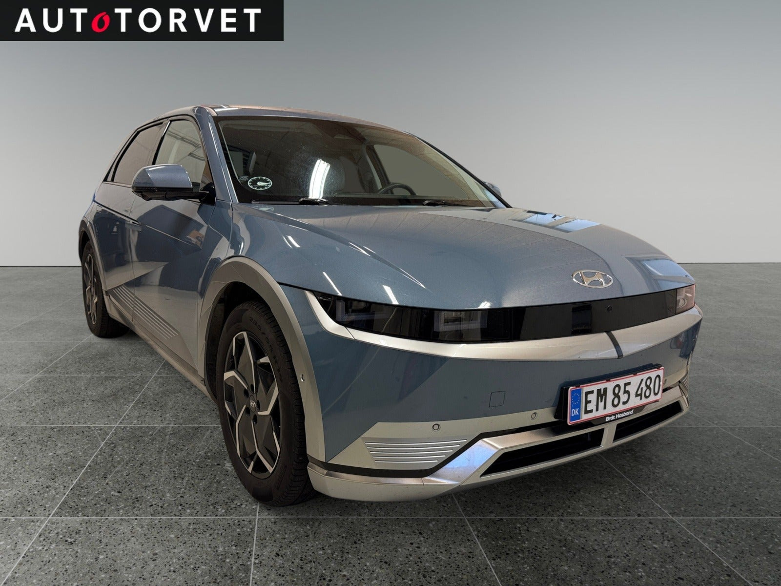 Blå Hyundai Ioniq 5 fra 2022