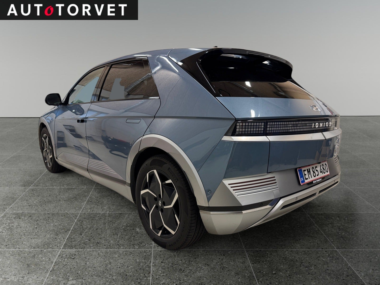 Blå Hyundai Ioniq 5 fra 2022