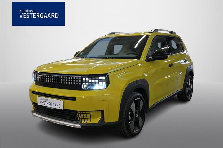 Gul Fiat Grande Panda fra 2025 set udefra
