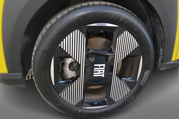 Gul Fiat Grande Panda fra 2025