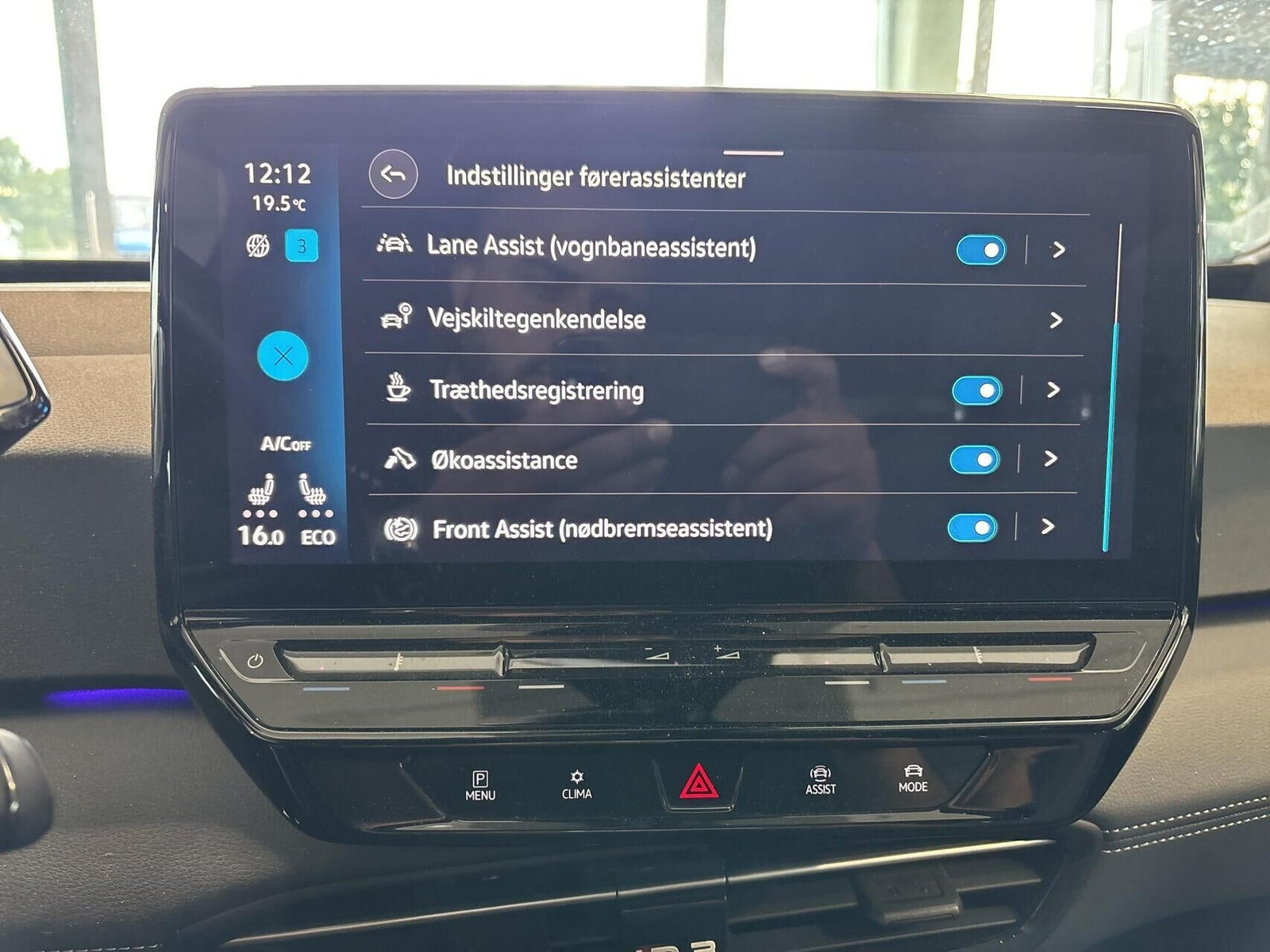 Hvid VW ID.3 fra 2024