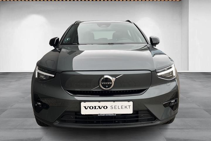 Grøn Volvo EX40 fra 2027