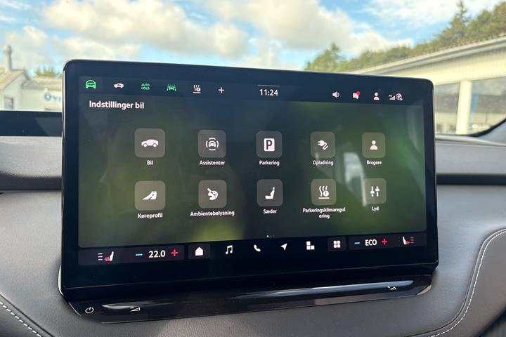 Sølv Skoda Enyaq fra 2024