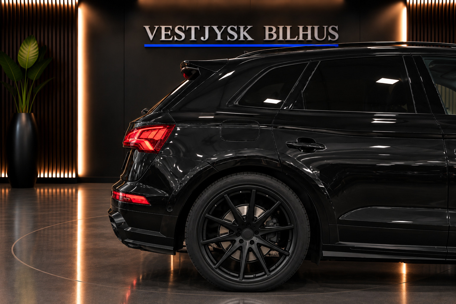 Sort Audi SQ5 fra 2020