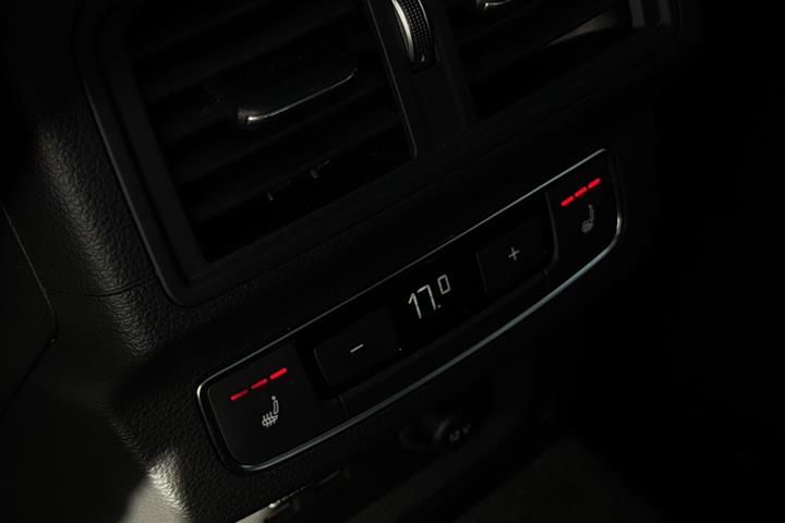 Sort Audi SQ5 fra 2020
