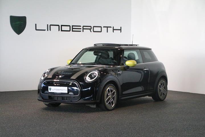 Sort Mini Cooper SE fra 2023