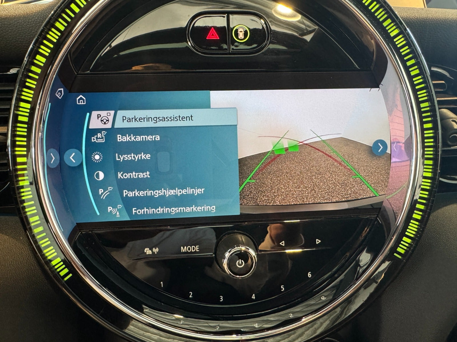 Sort Mini Cooper SE fra 2023