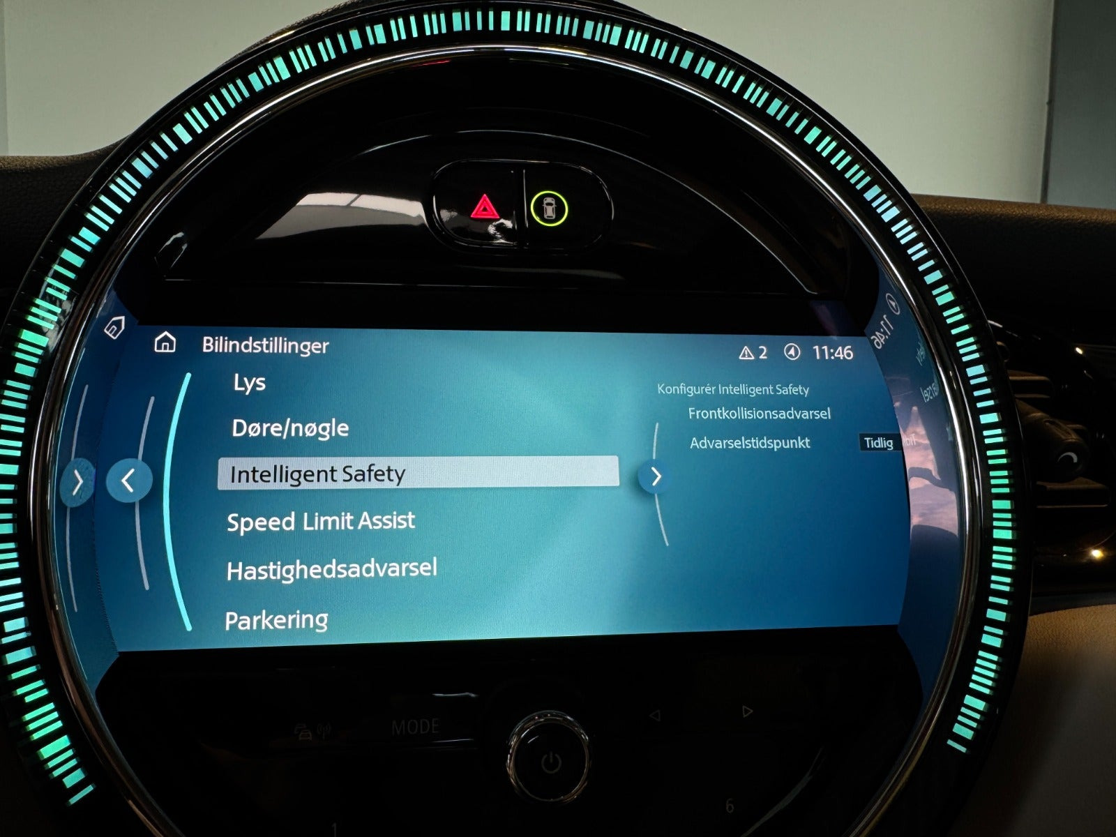 Sølv Mini Cooper SE fra 2023