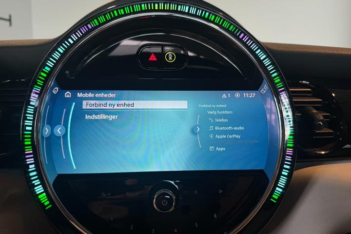Sølv Mini Cooper SE fra 2023