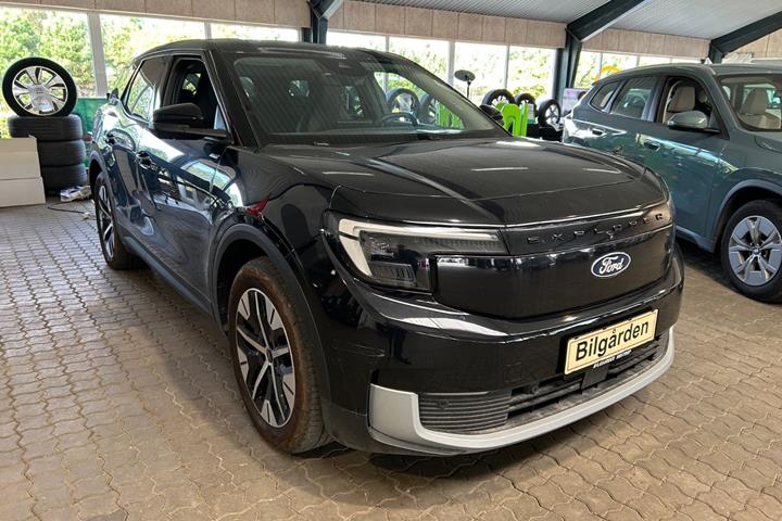 Sort Ford Explorer fra 2025