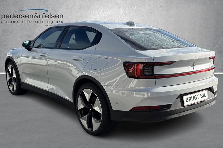 Grå Polestar 2 fra 2023