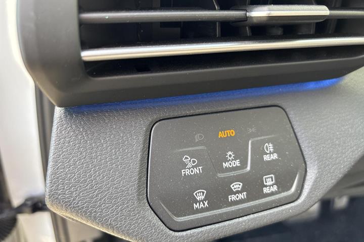 Hvid VW ID.4 fra 2021