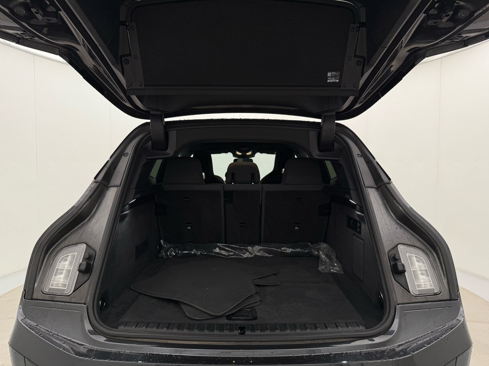 Grå BMW iX fra 2021
