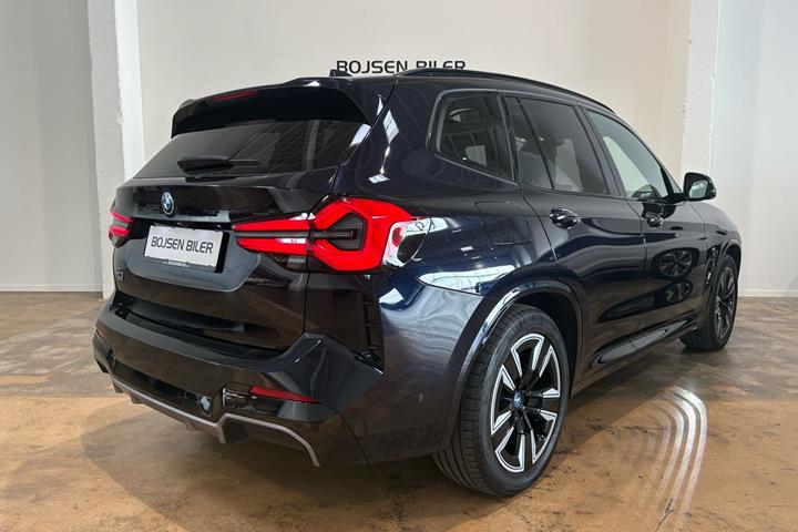 undefined BMW iX3 fra 2023