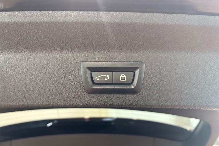 undefined BMW iX3 fra 2023