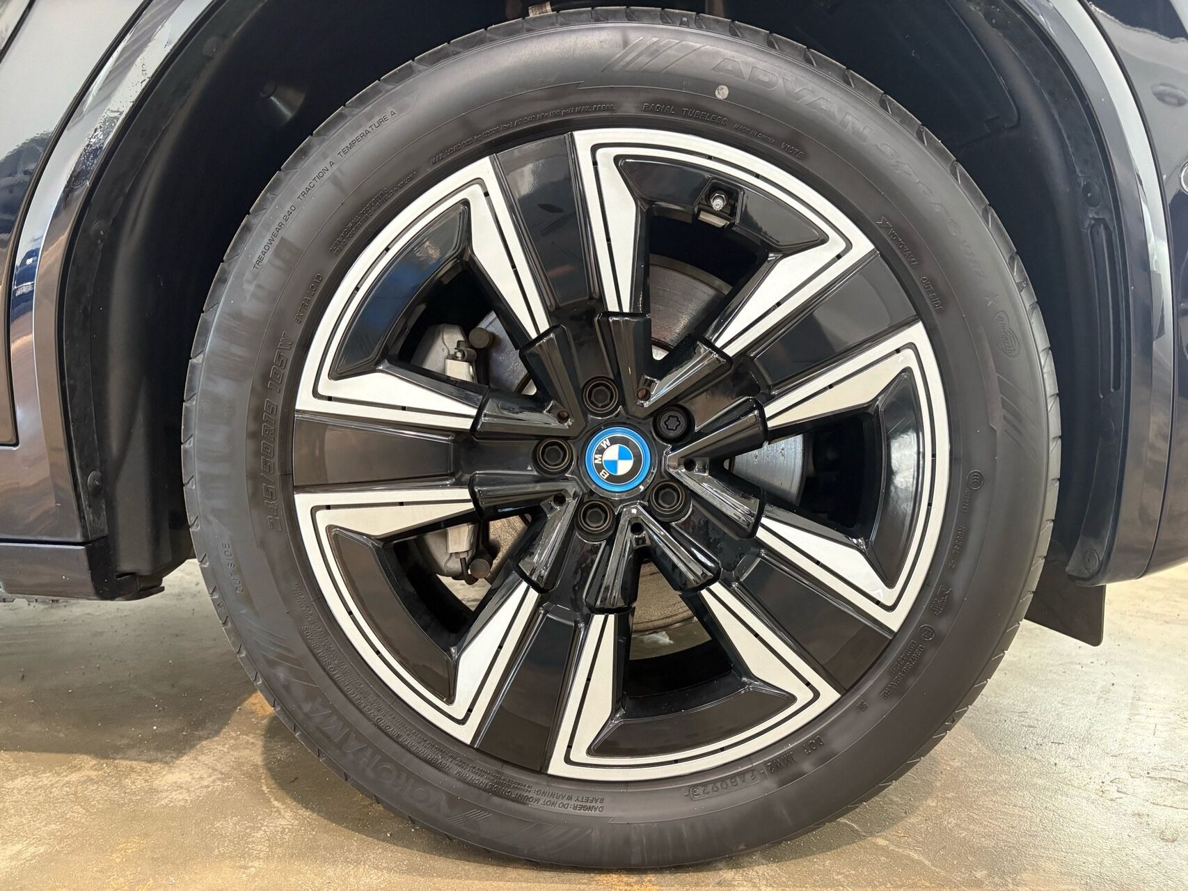 undefined BMW iX3 fra 2023